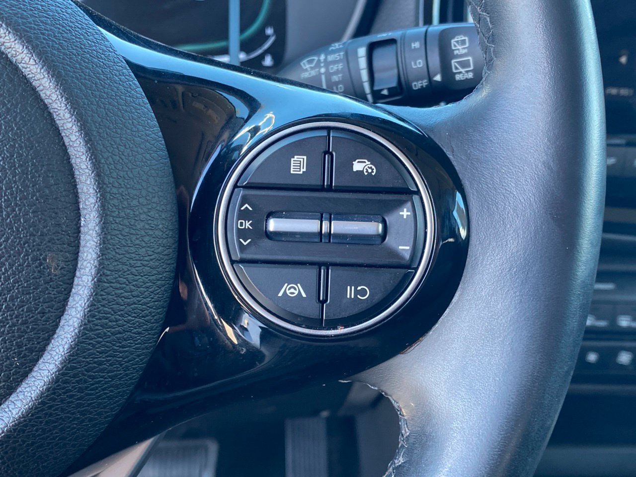 Certified 2023 Kia Soul EX FWD image 14