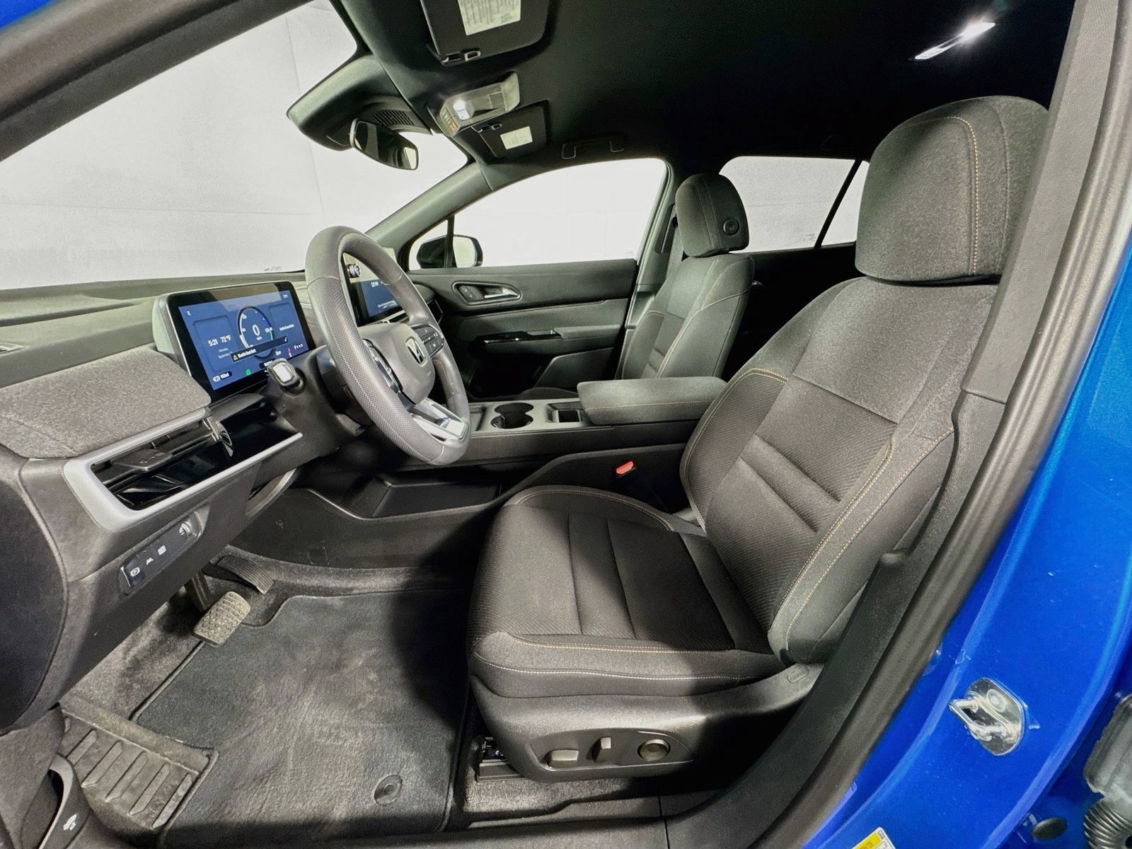 Used 2024 Honda Prologue EX image 21