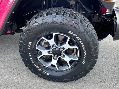 Used 2021 Jeep Wrangler Unlimited Rubicon AWD/4WD image 10