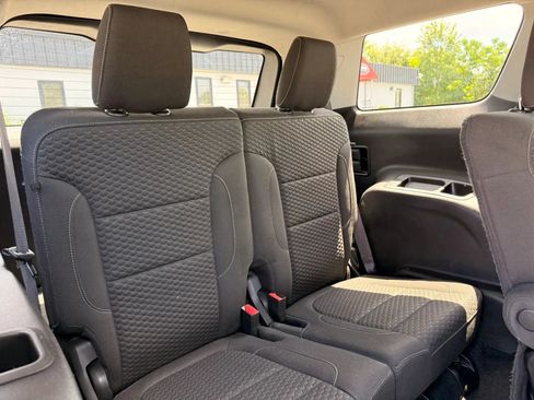 Used 2019 GMC Acadia SLE AWD/4WD image 32