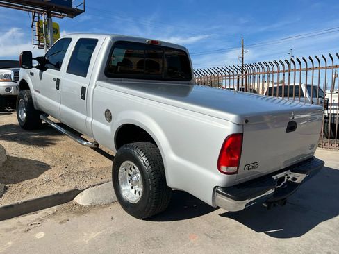 Used 2004 Ford F250 XLT image 10