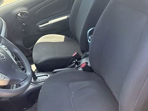 Used 2015 Nissan Versa S Plus FWD image 5