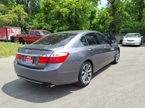 Used 2015 Honda Accord Sport image 7