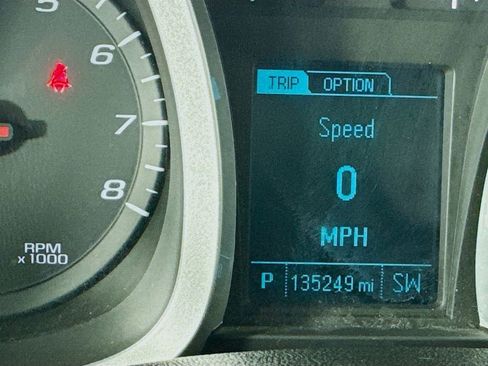 Used 2017 Chevrolet Equinox LT w/ Convenience Package image 14