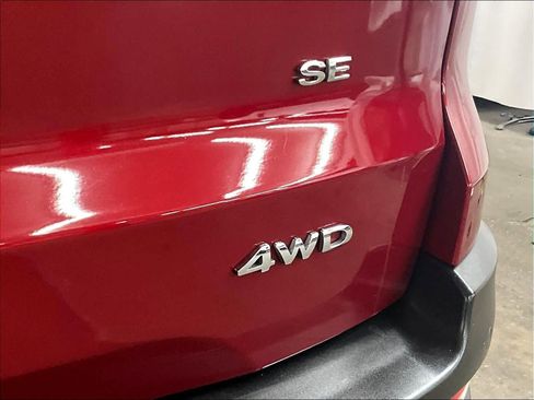 Used 2019 Ford EcoSport SE image 28