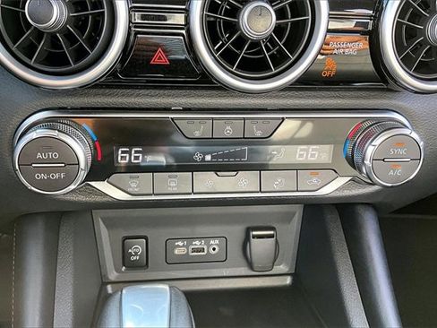 Certified 2025 Nissan Sentra SR w/ SR Premium Package image 14