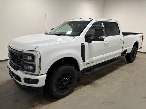 New 2026 Ford F350 Lariat w/ Black Appearance Package AWD/4WD image 7