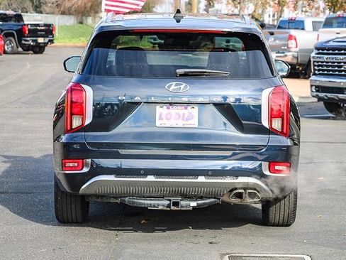 Used 2022 Hyundai Palisade Calligraphy image 3