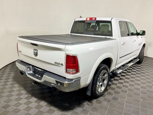 Used 2018 RAM 1500 Laramie w/ Convenience Group AWD/4WD image 17