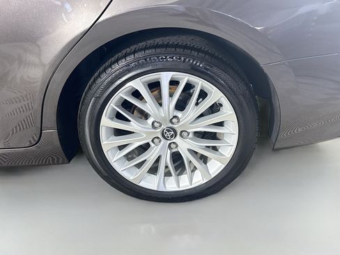 Used 2020 Toyota Camry XLE FWD image 37