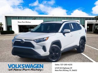 Used 2022 Toyota RAV4 XLE video 1
