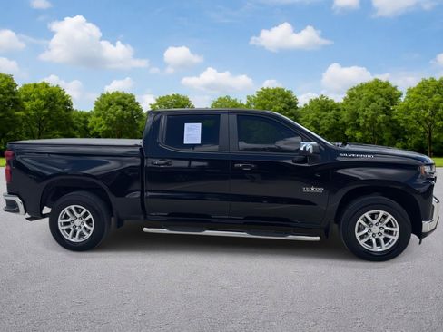 Used 2019 Chevrolet Silverado 1500 LT w/ Texas Edition RWD image 4