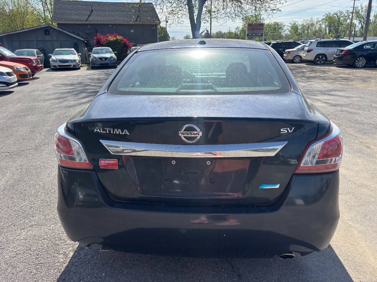 Used 2013 Nissan Altima 2.5 SV FWD image 11