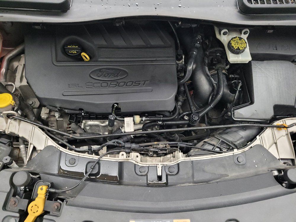 Used 2017 Ford Escape SE w/ Equipment Group 201A AWD/4WD image 30