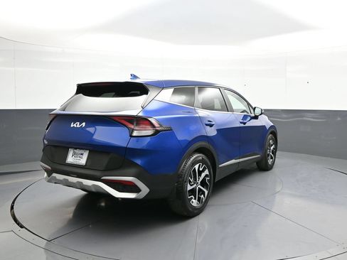 Certified 2023 Kia Sportage EX FWD image 6