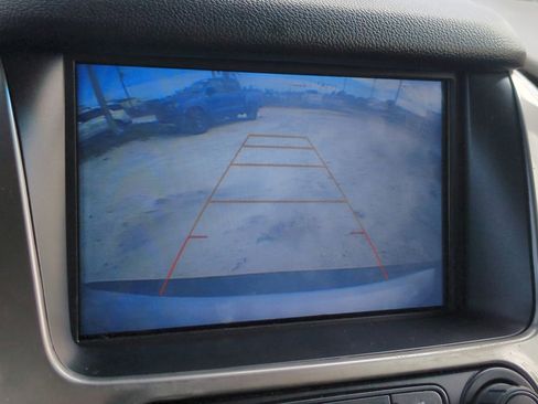 Used 2019 Chevrolet Tahoe LS w/ Enhanced Driver Alert Package image 19