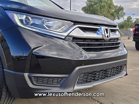 Used 2017 Honda CR-V LX image 8