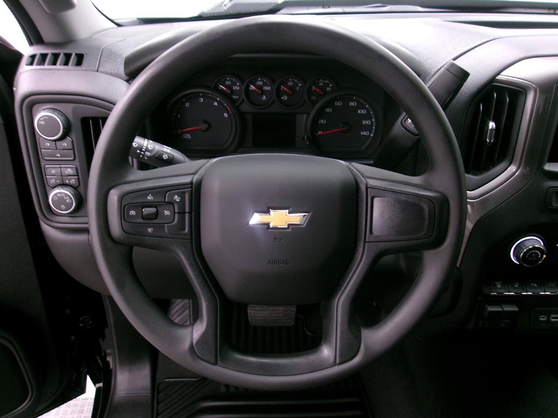 New 2026 Chevrolet Silverado 2500 Custom w/ Custom Value Package AWD/4WD image 6