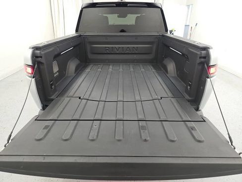 Used 2023 Rivian R1T Adventure AWD/4WD image 32