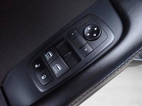 Used 2021 Dodge Challenger R/T Scat Pack RWD image 14