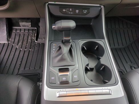 New 2026 Kia Carnival image 13