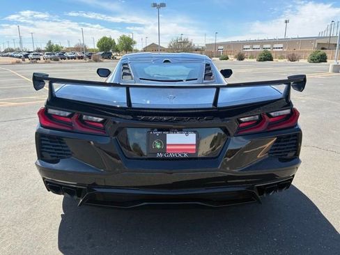 Used 2023 Chevrolet Corvette Stingray Preferred Cpe w/ Z51 Performance Package RWD image 4