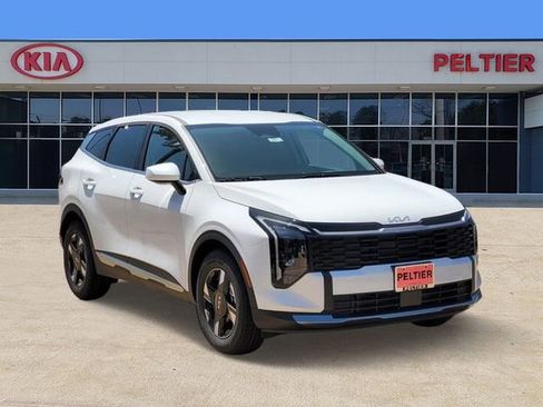 New 2026 Kia Sportage LX FWD image 1