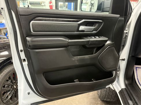 Used 2022 RAM 1500 Big Horn AWD/4WD image 19