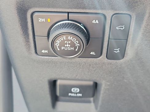 New 2026 Ford Expedition Tremor AWD/4WD image 30