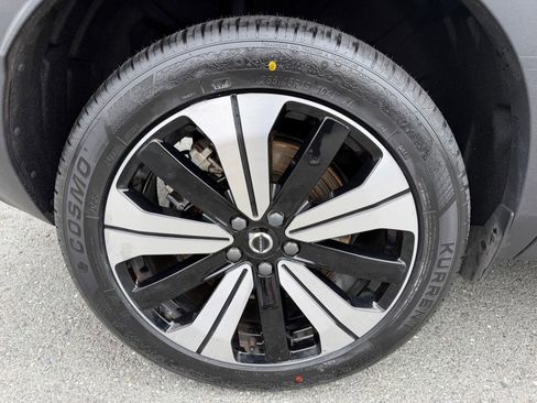 Used 2023 Volvo C40 P8 Recharge Plus AWD/4WD image 48