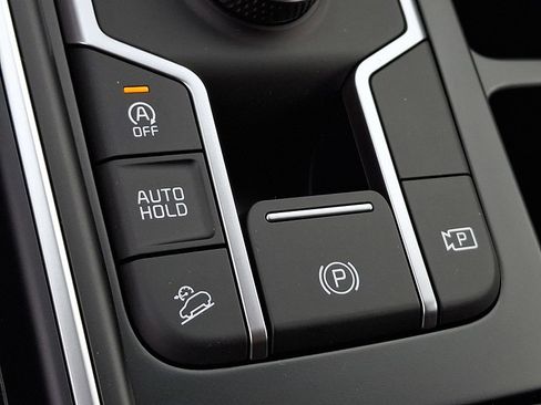 New 2026 Kia Sorento LX image 11