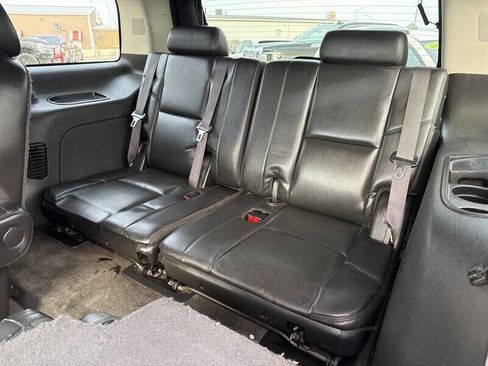 Used 2011 Cadillac Escalade AWD w/ Touring Package image 17