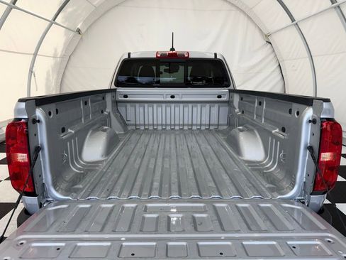 Used 2022 Chevrolet Colorado LT w/ Fleet Safety Package image 4