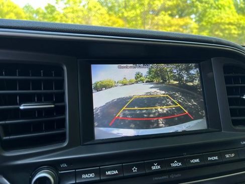 Used 2020 Hyundai Elantra SEL w/ Cargo Package (C1) FWD image 40