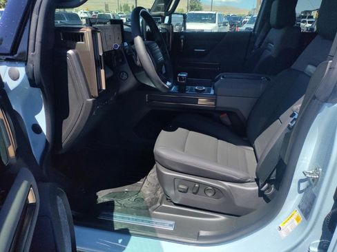 New 2025 GMC Hummer EV 3X image 22