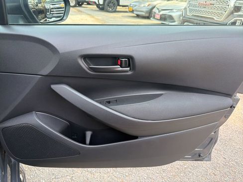 Used 2024 Toyota Corolla LE image 25