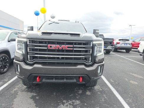 Used 2021 GMC Sierra 2500 AT4 w/ AT4 Preferred Package image 5