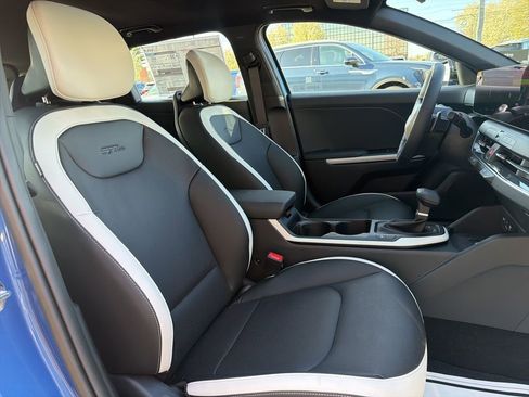 New 2026 Kia K4 GT-Line image 11