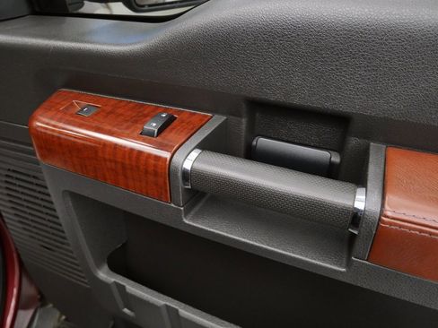 Used 2012 Ford F350 King Ranch w/ King Ranch w/Chrome Pkg image 20