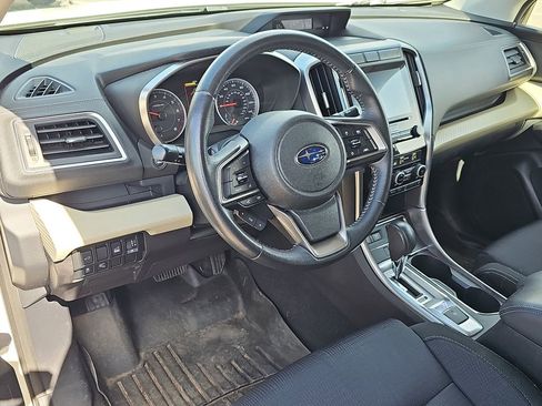 Used 2019 Subaru Ascent Premium image 16