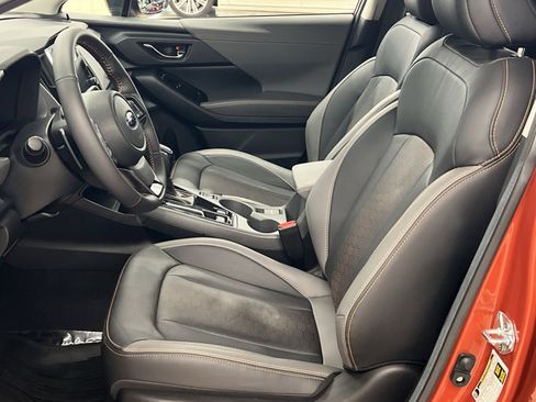 Used 2025 Subaru Crosstrek 2.5i Limited w/ Crosstrek Mirror Package image 11