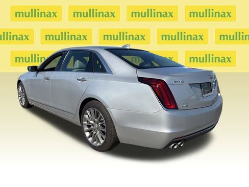 Used 2018 Cadillac CT6 Luxury image 5