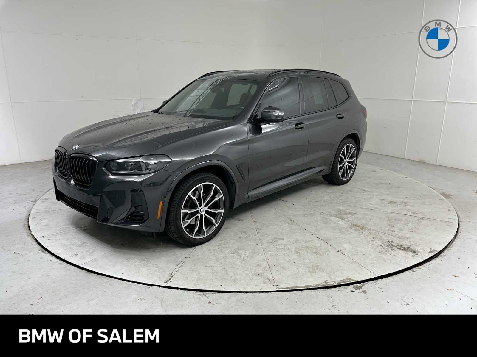 Used 2023 BMW X3 xDrive30i w/ M Sport Package AWD/4WD image 1