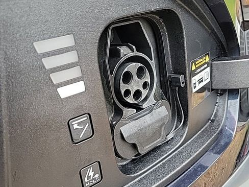 Used 2022 Kia EV6 Wind image 43