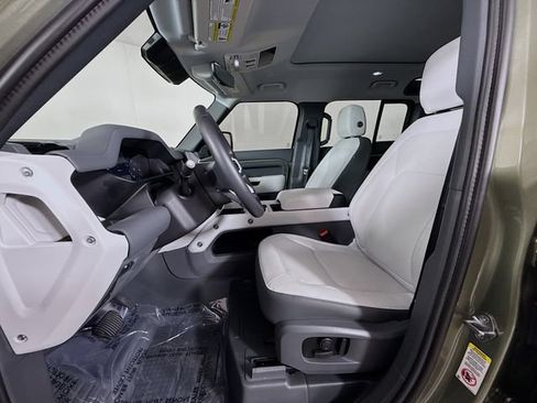 Certified 2025 Land Rover Defender 110 S AWD/4WD image 11