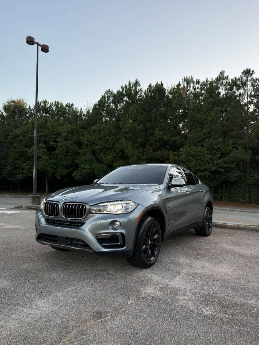 Used 2017 BMW X6 xDrive35i AWD/4WD image 1