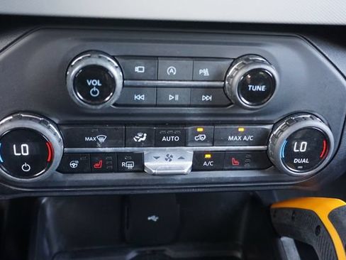 Certified 2023 Ford Bronco Badlands AWD/4WD image 21