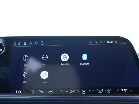 New 2026 Chevrolet Suburban Premier RWD image 32