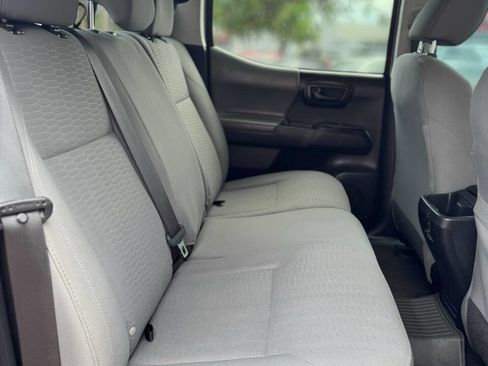 Used 2019 Toyota Tacoma SR w/ SR Convenience Package image 20