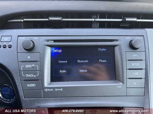 Used 2013 Toyota Prius Three image 37